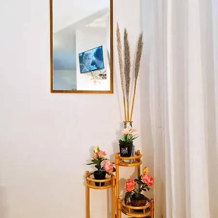 Luxury - Place *